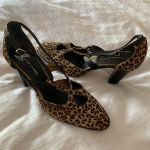 Adrienne Vittadini Women’s Leopard Print Dress Heels, T-Strap Style; Size 8.5